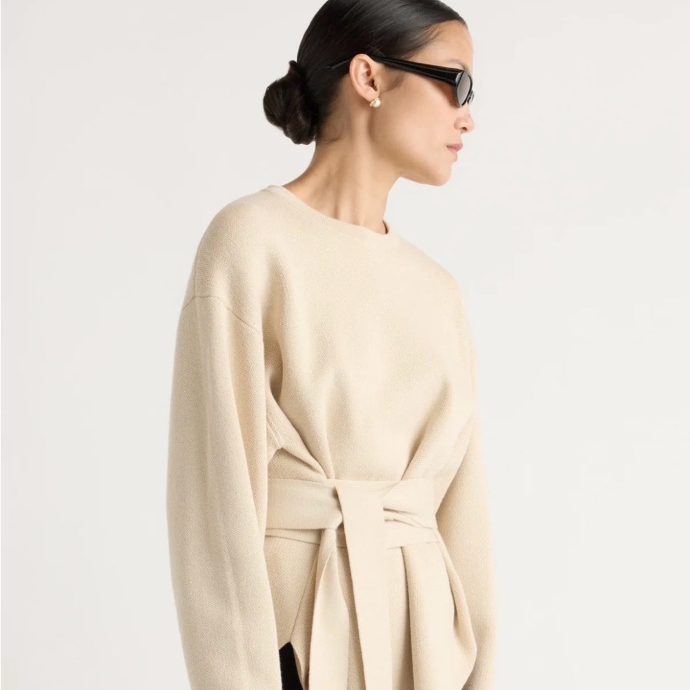 Modern Citizen Relaxed Scoop Neck Sweater in Taupe